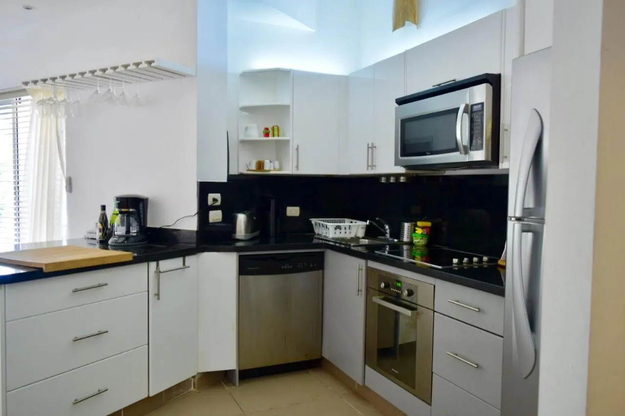 Ocean Front 2Br @Cadaquescaribe Bayahibe Apartment