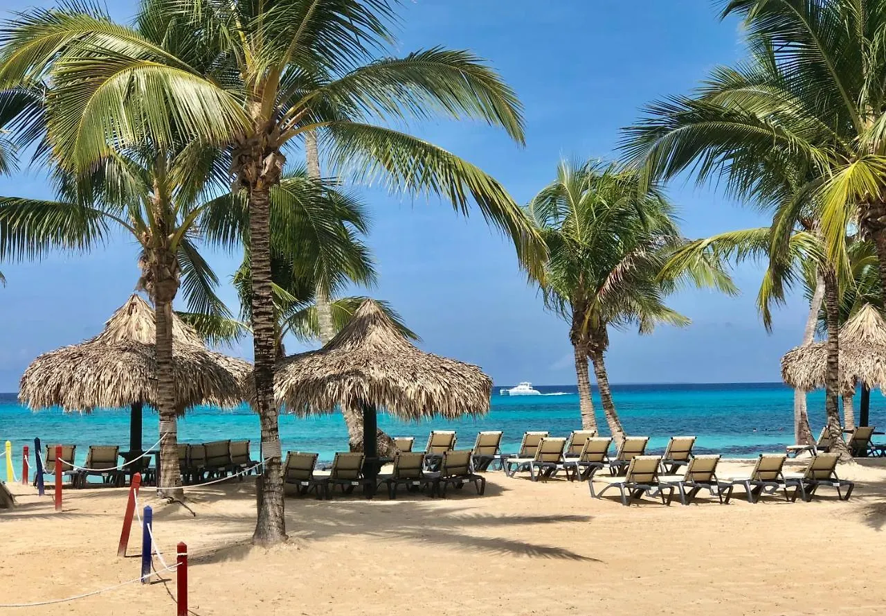 Ocean Front 2Br @Cadaquescaribe Bayahibe Apartment