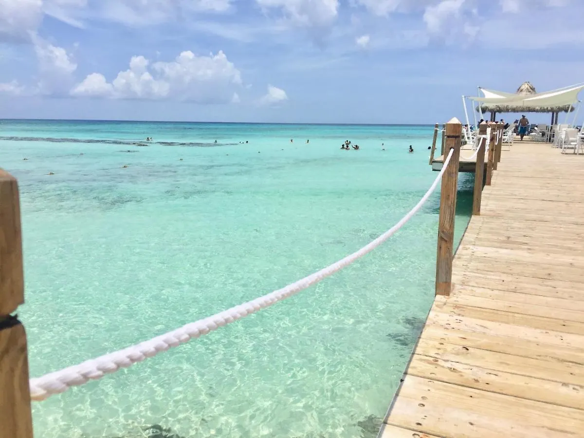 Ocean Front 2Br @Cadaquescaribe Bayahibe Apartment