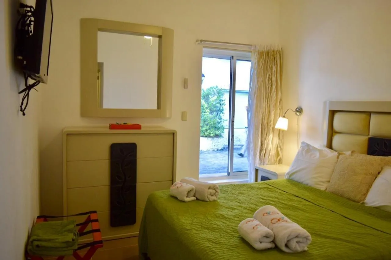 Ocean Front 2Br @Cadaquescaribe Bayahibe Apartment